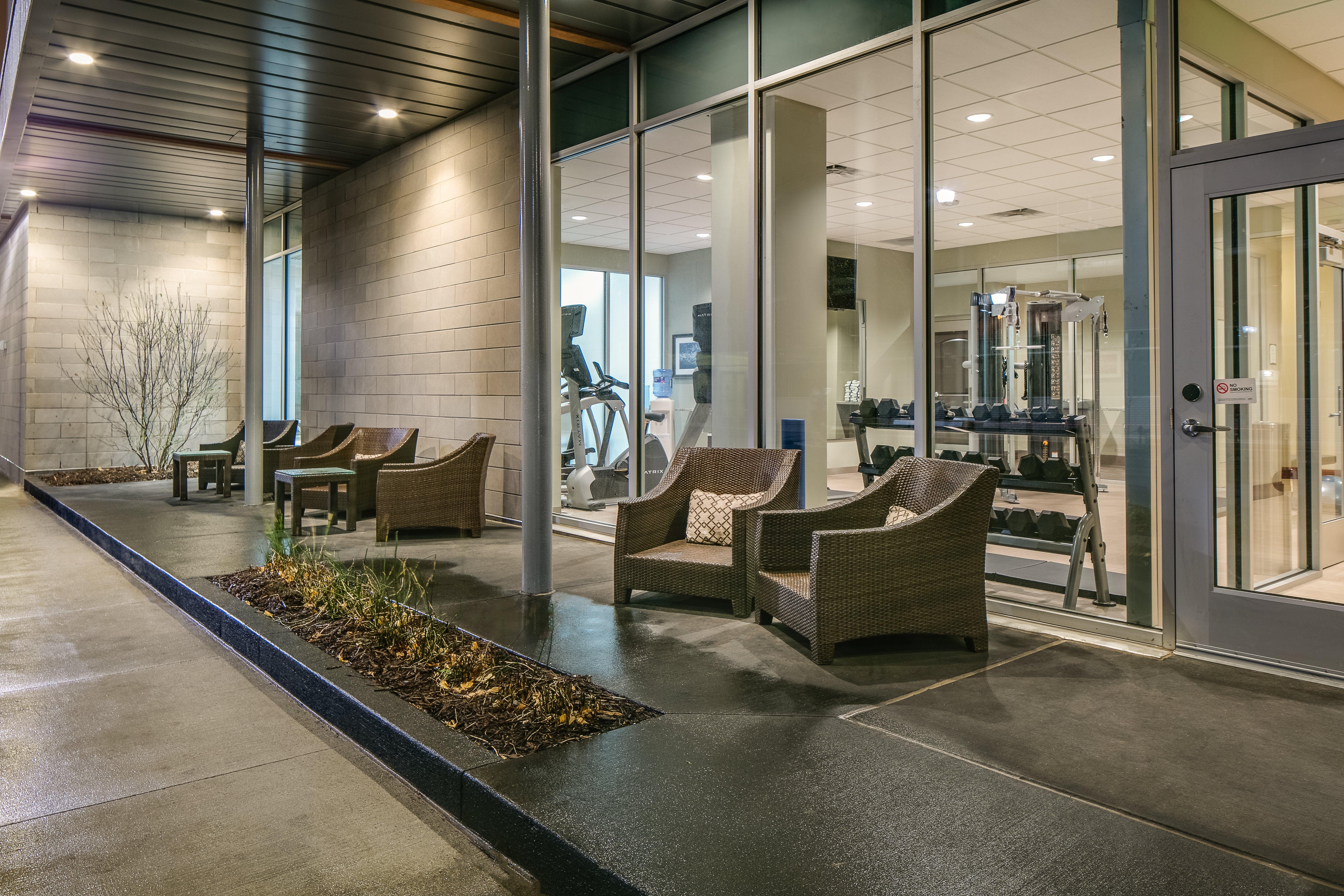 Staybridge Suites Des Moines Downtown By Ihg Bagian luar foto